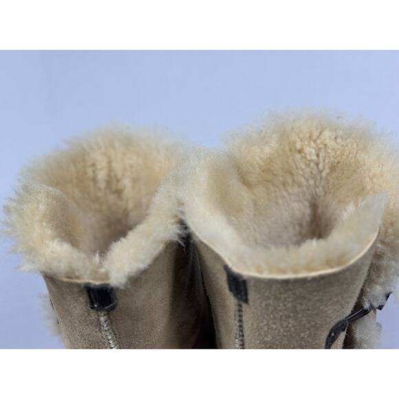 Ugg Bailey Button Triplet Brown Bomber Boot Sheepskin Shearling Lined Sz 6 Tall - Picture 8 of 13